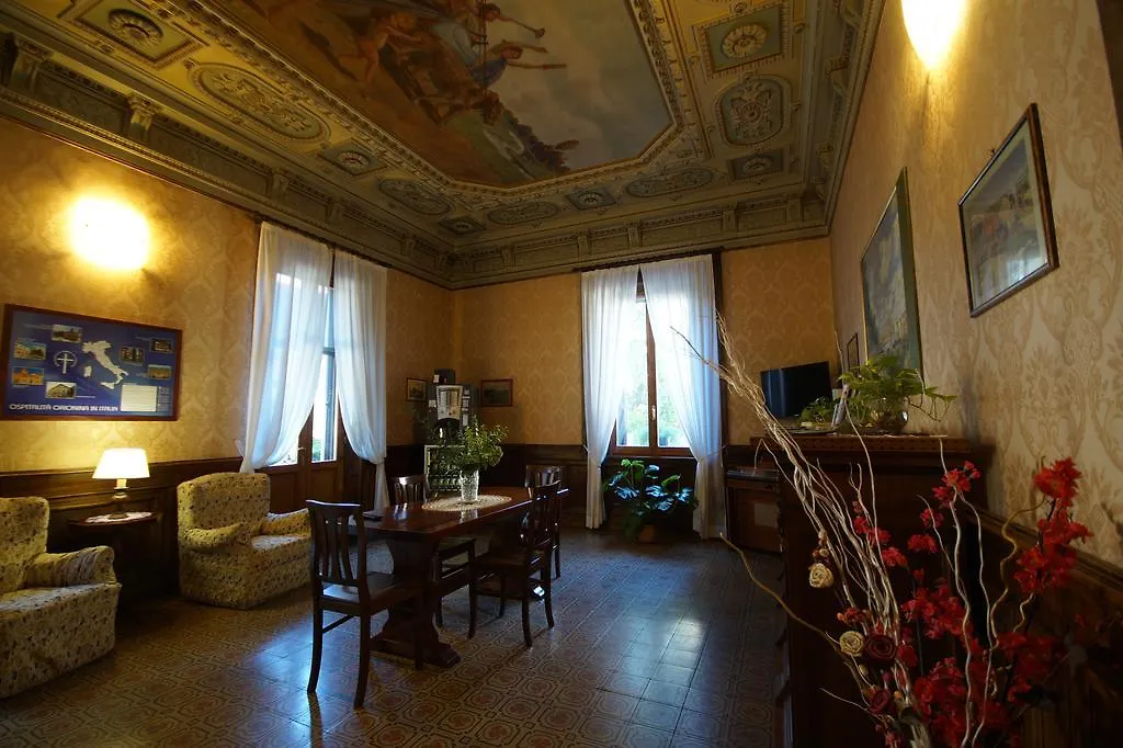 *** بيت ضيافة Casa Secchiaroli إيطاليا